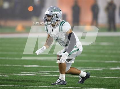 Thumbnail 2 in De La Salle vs Santa Margarita (CIF State Bowl Open Division Final) photogallery.