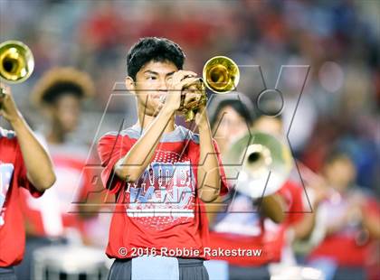 Thumbnail 1 in Skyline vs. Horn photogallery.