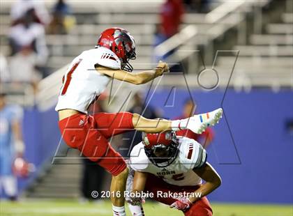 Thumbnail 3 in Skyline vs. Horn photogallery.