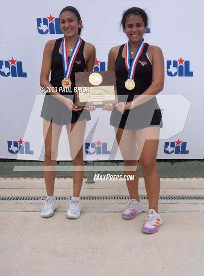 Thumbnail 2 in UIL 6A Tennis Boys and Mixed Doubles Finals (Medals) photogallery.