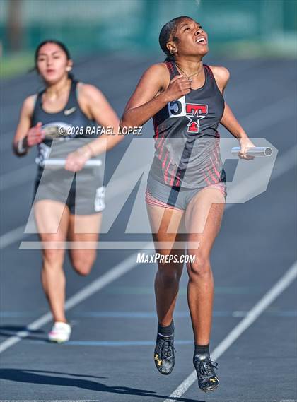 Thumbnail 2 in Lamar CISD Relays (4x400M) photogallery.