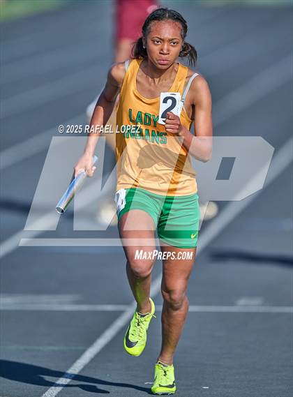 Thumbnail 2 in Lamar CISD Relays (4x400M) photogallery.