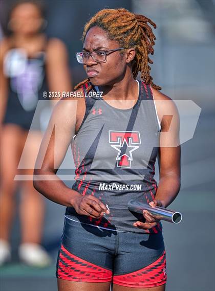 Thumbnail 1 in Lamar CISD Relays (4x400M) photogallery.