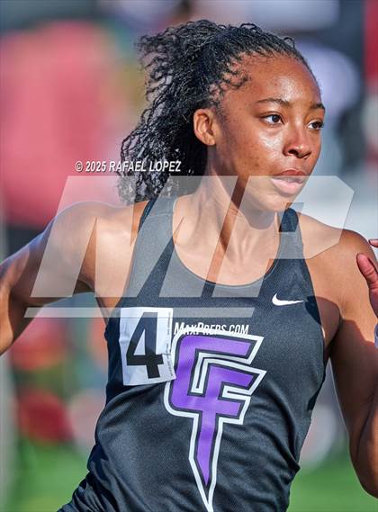 Thumbnail 1 in Lamar CISD Relays (4x400M) photogallery.