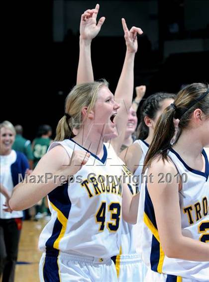 Thumbnail 3 in Poly vs. Oak Ridge (CIF State D1 Final) photogallery.