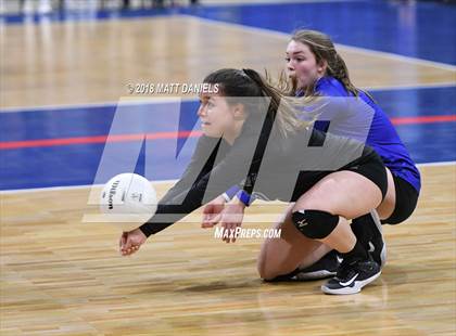 Thumbnail 2 in Yuma vs. Denver Christian (CHSAA 2A Final) photogallery.