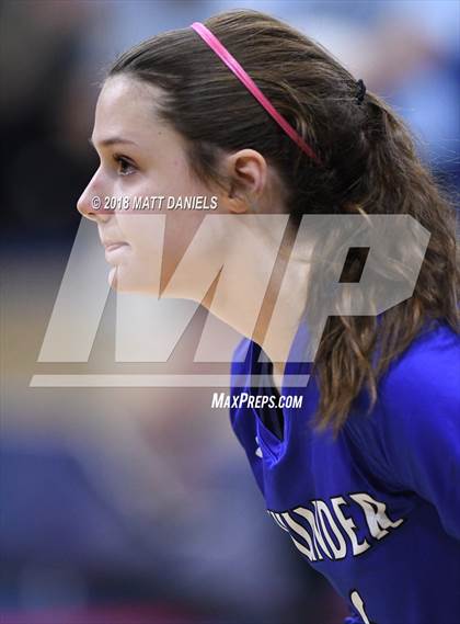 Thumbnail 3 in Yuma vs. Denver Christian (CHSAA 2A Final) photogallery.