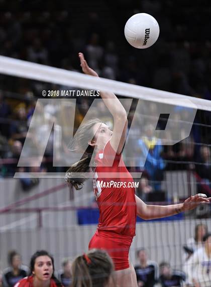Thumbnail 3 in Yuma vs. Denver Christian (CHSAA 2A Final) photogallery.