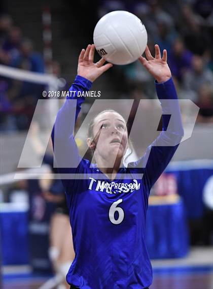 Thumbnail 3 in Yuma vs. Denver Christian (CHSAA 2A Final) photogallery.