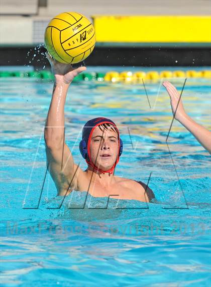 Thumbnail 3 in Serra vs. Great Oak photogallery.