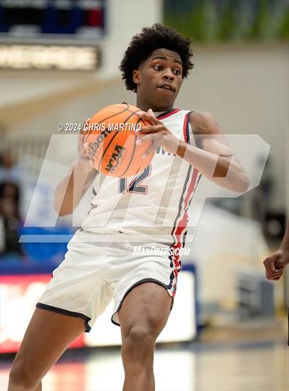 Thumbnail 1 in Augusta Christian vs Grovetown (100 Black Men of Augusta Thanksgiving Classic) photogallery.