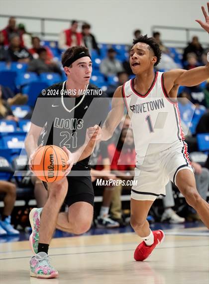 Thumbnail 2 in Augusta Christian vs Grovetown (100 Black Men of Augusta Thanksgiving Classic) photogallery.