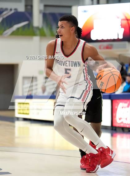 Thumbnail 2 in Augusta Christian vs Grovetown (100 Black Men of Augusta Thanksgiving Classic) photogallery.