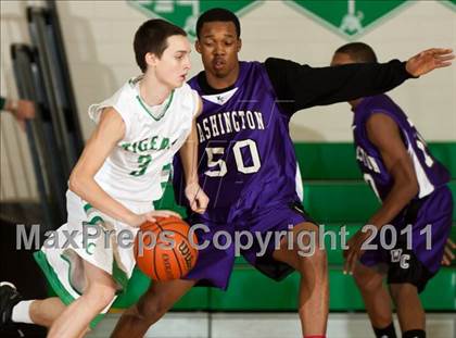 Thumbnail 3 in Washington @ Triton Central photogallery.