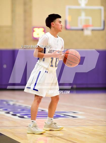 Thumbnail 2 in Carlmont vs. Jefferson photogallery.