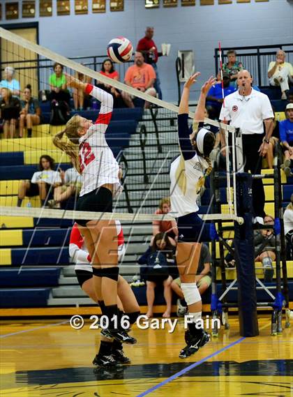 Thumbnail 2 in Ooltewah @ Soddy Daisy photogallery.