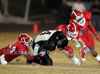 Thumbnail 2 in Lutheran vs. Servite photogallery.