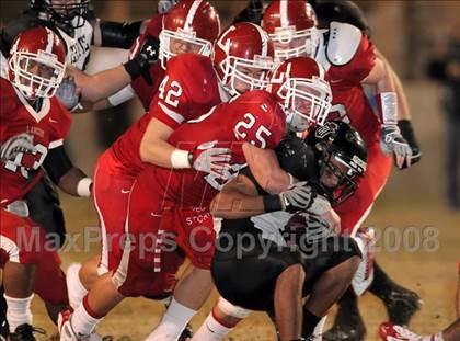 Thumbnail 1 in Lutheran vs. Servite photogallery.