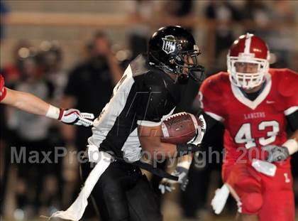 Thumbnail 3 in Lutheran vs. Servite photogallery.