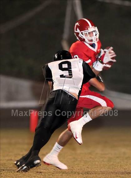 Thumbnail 2 in Lutheran vs. Servite photogallery.