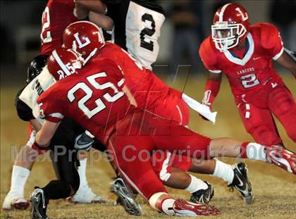 Thumbnail 1 in Lutheran vs. Servite photogallery.