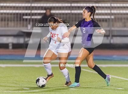 Thumbnail 3 in Taft @ Warren photogallery.