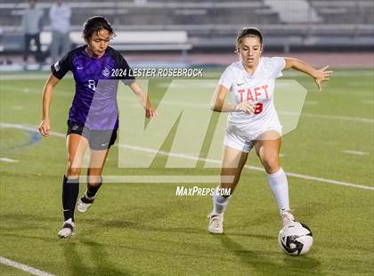 Thumbnail 1 in Taft @ Warren photogallery.