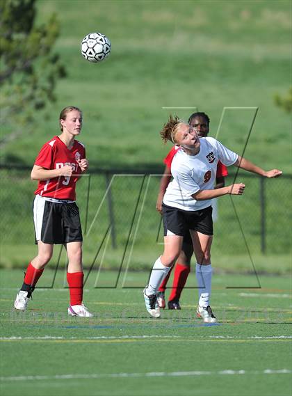 Thumbnail 2 in Grand Valley vs. Denver Science & Tech Stapleton  (CHSAA 3A 1st Round Playoff) photogallery.