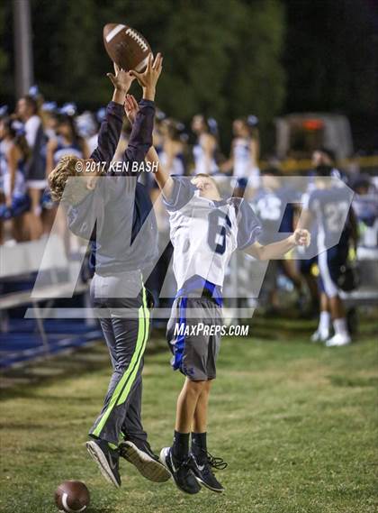Thumbnail 1 in Saugus @ Camarillo photogallery.