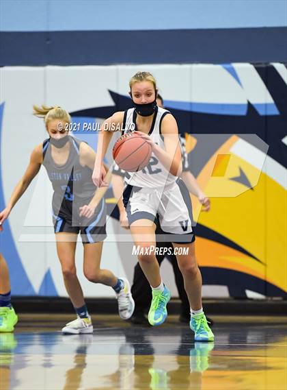 Thumbnail 2 in Ralston Valley @ Valor Christian photogallery.