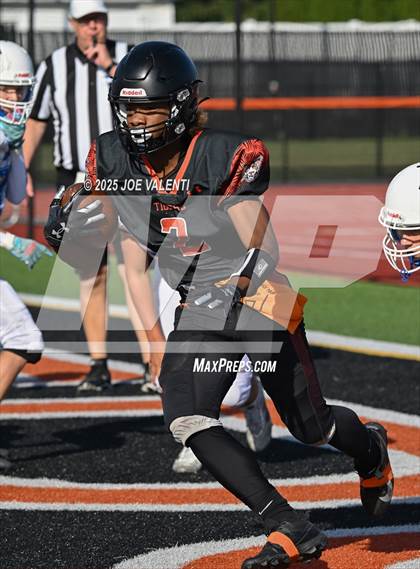 Thumbnail 1 in JV: Grand Island @ Amherst Central photogallery.