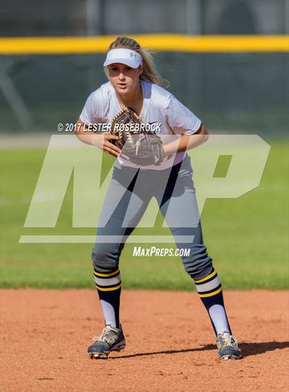 Thumbnail 3 in Three Rivers vs. Poth (Leopard Softball Classic) photogallery.