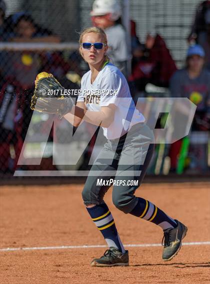 Thumbnail 2 in Three Rivers vs. Poth (Leopard Softball Classic) photogallery.