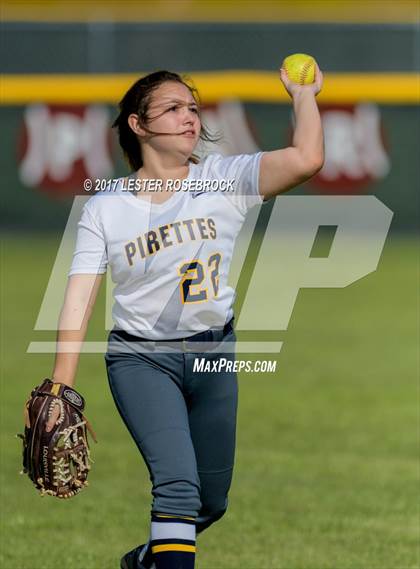 Thumbnail 1 in Three Rivers vs. Poth (Leopard Softball Classic) photogallery.