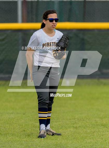 Thumbnail 3 in Three Rivers vs. Poth (Leopard Softball Classic) photogallery.