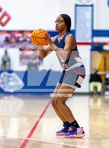 Thumbnail 3 in Wayne Country Day @ Terry Sanford photogallery.