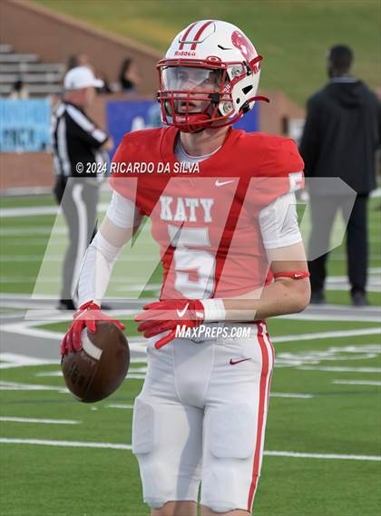Thumbnail 3 in Katy vs Paetow photogallery.