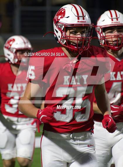 Thumbnail 2 in Katy vs Paetow photogallery.