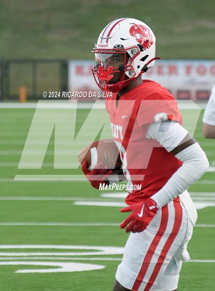 Thumbnail 1 in Katy vs Paetow photogallery.