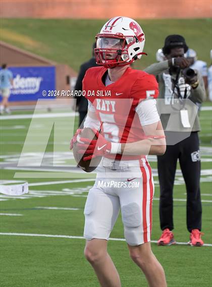 Thumbnail 1 in Katy vs Paetow photogallery.