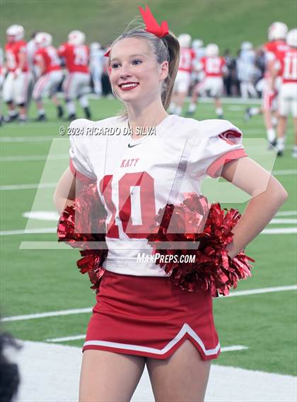 Thumbnail 3 in Katy vs Paetow photogallery.