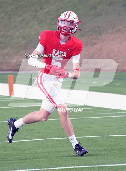 Thumbnail 2 in Katy vs Paetow photogallery.