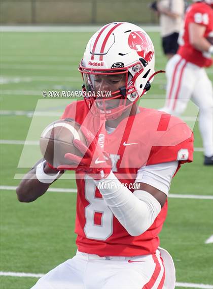 Thumbnail 3 in Katy vs Paetow photogallery.