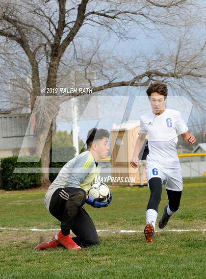 Thumbnail 3 in Corning vs. University Prep (CIF NS D2 Final) photogallery.