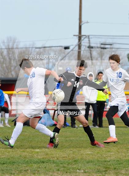 Thumbnail 2 in Corning vs. University Prep (CIF NS D2 Final) photogallery.