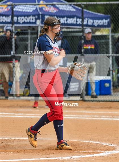 Thumbnail 3 in North Gwinnett vs. Milton photogallery.