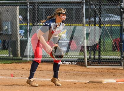 Thumbnail 3 in North Gwinnett vs. Milton photogallery.
