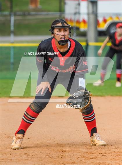 Thumbnail 3 in North Gwinnett vs. Milton photogallery.