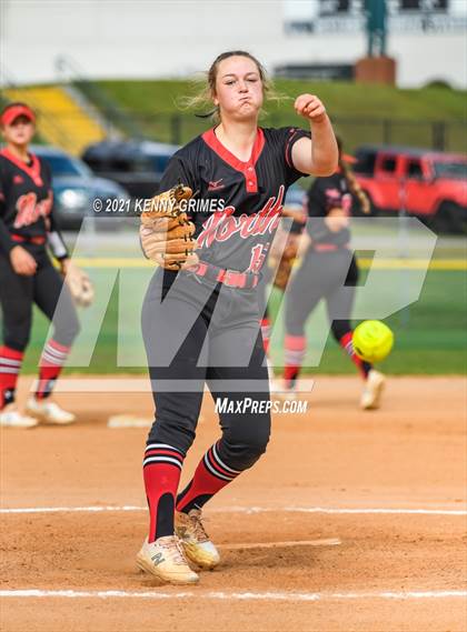 Thumbnail 3 in North Gwinnett vs. Milton photogallery.