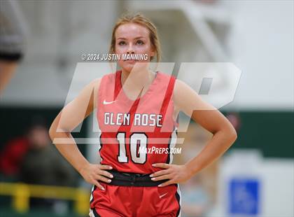 Thumbnail 1 in Glen Rose @ Ouachita photogallery.